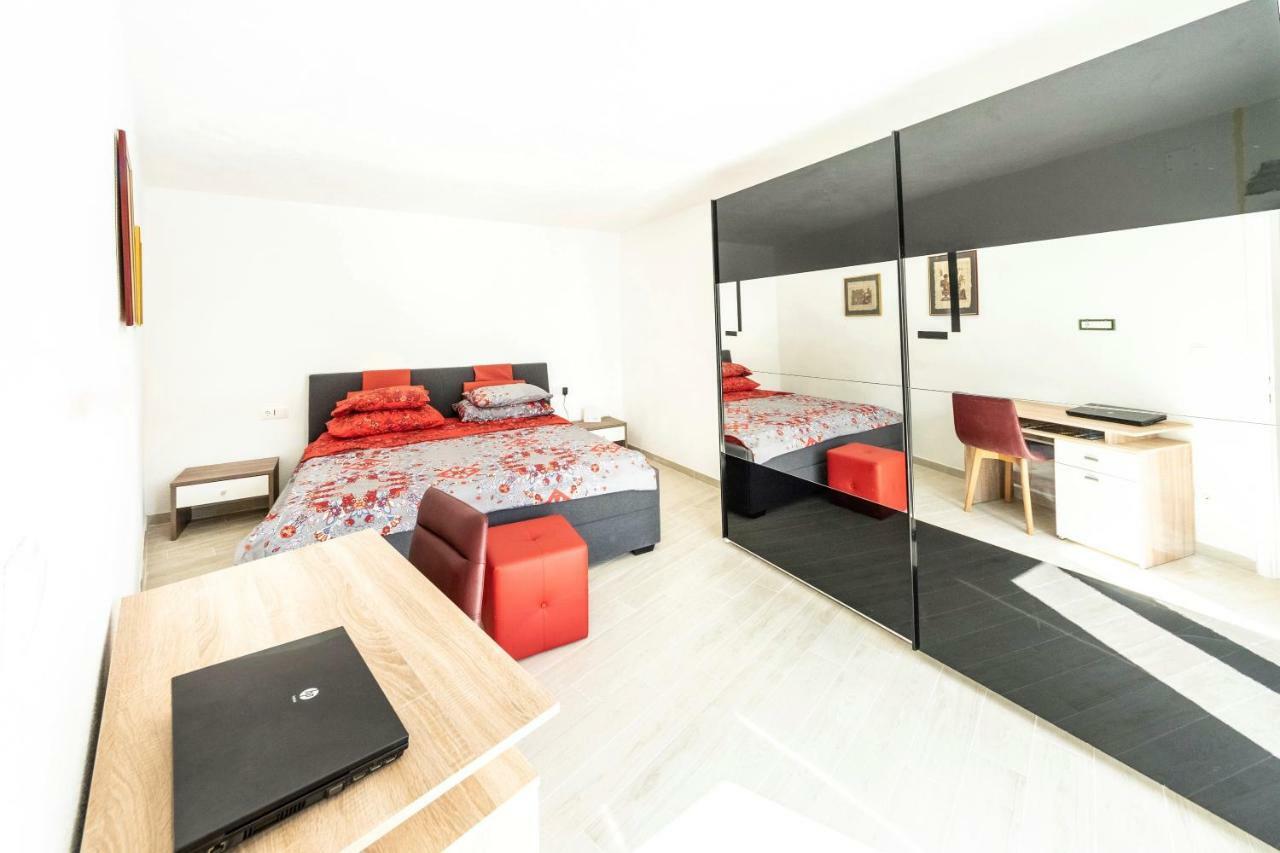 Apartmani Ada 2 Повля Екстериор снимка